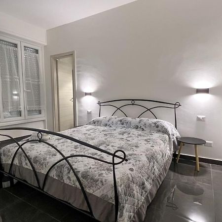 B&B Ladislaus Ladispoli Bagian luar foto